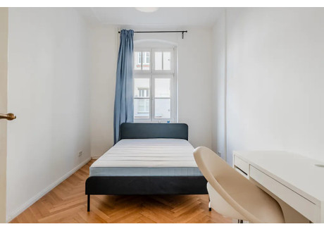 Mieszkanie do wynajęcia - Baseler Straße Berlin, Niemcy, 80 m², 669 USD (2778 PLN), NET-102964343