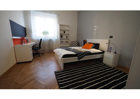 Mieszkanie do wynajęcia - Corso Germano Sommeiller Turin, Włochy, 180 m², 608 USD (2522 PLN), NET-102964437