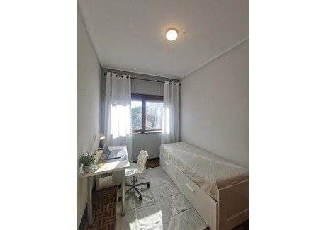 Mieszkanie do wynajęcia - Rua de Santa Catarina Porto, Portugalia, 115 m², 495 USD (2029 PLN), NET-103047652