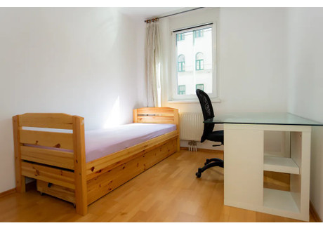 Mieszkanie do wynajęcia - Reinprechtsdorfer Straße Vienna, Austria, 56 m², 657 USD (2695 PLN), NET-103149869