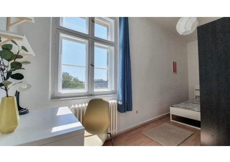 Mieszkanie do wynajęcia - Wilhelmstraße Berlin, Niemcy, 70 m², 655 USD (2719 PLN), NET-103170433