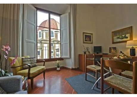 Mieszkanie do wynajęcia - Piazza di Madonna degli Aldobrandini Florence, Włochy, 45 m², 1851 USD (7680 PLN), NET-103181904