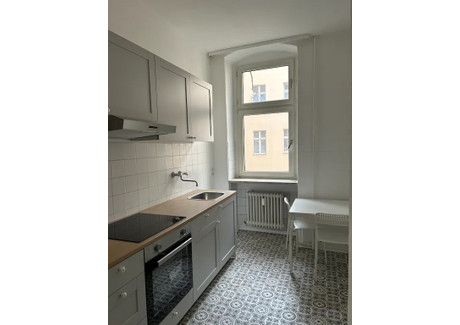 Mieszkanie do wynajęcia - Reuterstraße Berlin, Niemcy, 40 m², 1344 USD (5510 PLN), NET-103119808