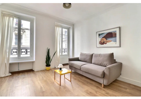 Mieszkanie do wynajęcia - Rue des Abbesses Paris, Francja, 27 m², 1434 USD (5881 PLN), NET-103238834