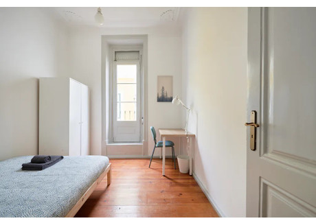 Mieszkanie do wynajęcia - Travessa de Santa Marta Lisbon, Portugalia, 60 m², 595 USD (2470 PLN), NET-103327327