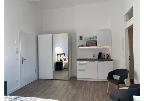 Mieszkanie do wynajęcia - Reinickendorfer Straße Berlin, Niemcy, 26 m², 1763 USD (6787 PLN), NET-94110943