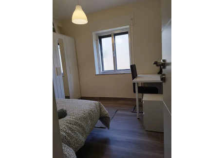 Mieszkanie do wynajęcia - Calle de El Huésped del Sevillano Madrid, Hiszpania, 90 m², 569 USD (2363 PLN), NET-94222334