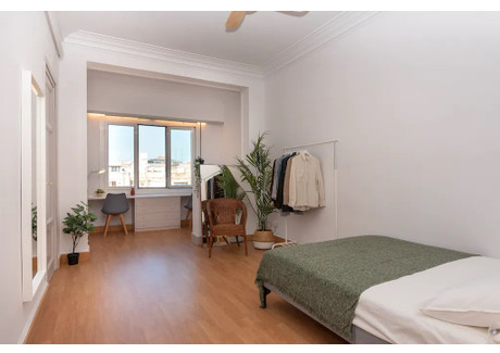 Mieszkanie do wynajęcia - Carrer del Comte d'Urgell Barcelona, Hiszpania, 169 m², 946 USD (3792 PLN), NET-94222455