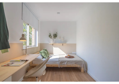 Mieszkanie do wynajęcia - Gran Via de les Corts Catalanes Barcelona, Hiszpania, 146 m², 877 USD (3457 PLN), NET-94239476