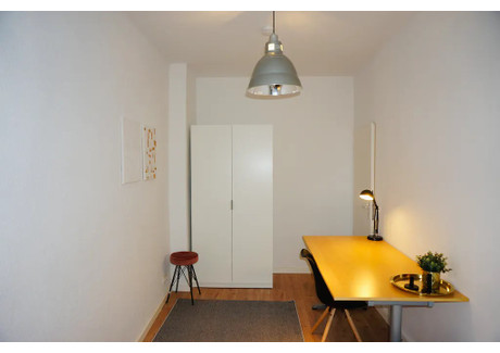 Mieszkanie do wynajęcia - Köpenicker Straße Berlin, Niemcy, 100 m², 690 USD (2670 PLN), NET-94260936