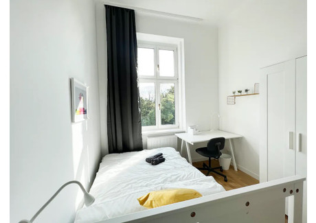 Mieszkanie do wynajęcia - Liechtensteinstraße Vienna, Austria, 115 m², 742 USD (2923 PLN), NET-94450424
