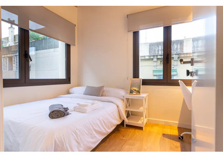 Mieszkanie do wynajęcia - Carrer de Santa Peronella Barcelona, Hiszpania, 110 m², 997 USD (3928 PLN), NET-94480004