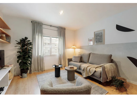 Mieszkanie do wynajęcia - Carrer de Manuel de Falla Barcelona, Hiszpania, 69 m², 3437 USD (13 198 PLN), NET-94629456