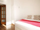 Mieszkanie do wynajęcia - Carrer de González Tablas Barcelona, Hiszpania, 109 m², 664 USD (2618 PLN), NET-94788994