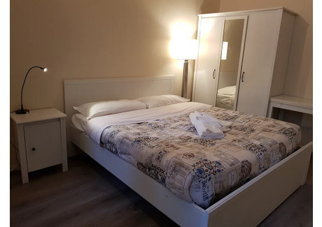 Mieszkanie do wynajęcia - Via Pietro Marocco Milan, Włochy, 30 m², 855 USD (3412 PLN), NET-95170608