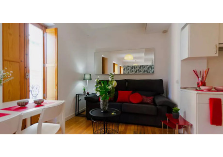 Mieszkanie do wynajęcia - Calle de Doña Urraca Madrid, Hiszpania, 36 m², 1245 USD (5015 PLN), NET-95549754
