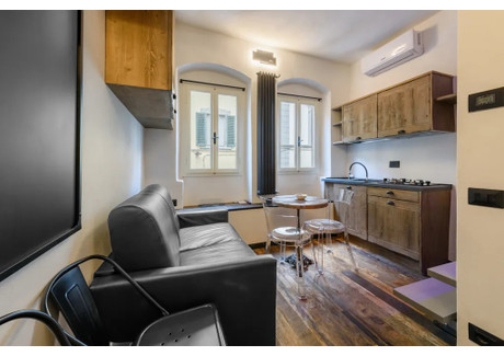 Mieszkanie do wynajęcia - Borgo San Frediano Florence, Włochy, 40 m², 3242 USD (12 774 PLN), NET-95613434