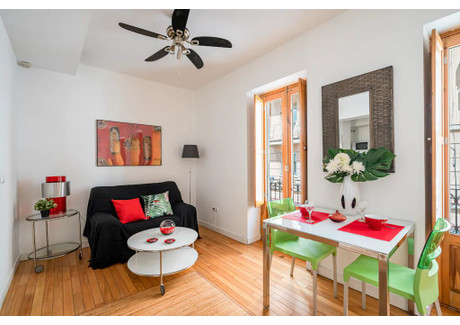 Mieszkanie do wynajęcia - Calle de Doña Urraca Madrid, Hiszpania, 30 m², 1251 USD (4931 PLN), NET-95692556