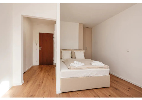 Mieszkanie do wynajęcia - Mehringplatz Berlin, Niemcy, 40 m², 1435 USD (5509 PLN), NET-95746562