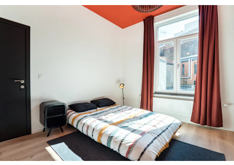 Mieszkanie do wynajęcia - Rue Mercelis Ixelles, Belgia, 220 m², 994 USD (3887 PLN), NET-95772755