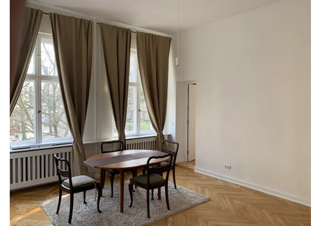 Mieszkanie do wynajęcia - Joachim-Friedrich-Straße Berlin, Niemcy, 70 m², 2568 USD (10 733 PLN), NET-95921921