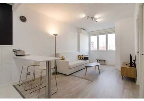 Mieszkanie do wynajęcia - Avenida del Brasil Madrid, Hiszpania, 40 m², 3834 USD (14 722 PLN), NET-95922129