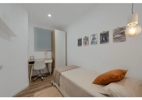 Mieszkanie do wynajęcia - Carrer de Nàpols Barcelona, Hiszpania, 95 m², 788 USD (3269 PLN), NET-95993707