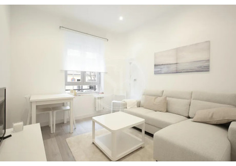 Mieszkanie do wynajęcia - Calle de Galileo Madrid, Hiszpania, 63 m², 1558 USD (6309 PLN), NET-96018145