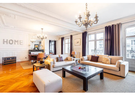 Mieszkanie do wynajęcia - Avenue de Wagram Paris, Francja, 123 m², 7912 USD (31 016 PLN), NET-96018266