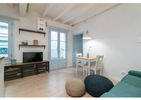 Mieszkanie do wynajęcia - Carrer de l'Atlàntida Barcelona, Hiszpania, 29 m², 1537 USD (5904 PLN), NET-96018365