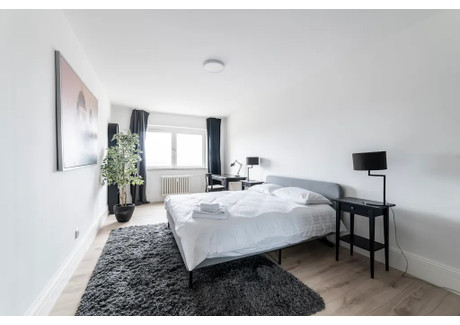 Mieszkanie do wynajęcia - Glockenturmstraße Berlin, Niemcy, 82 m², 2600 USD (10 245 PLN), NET-96038018