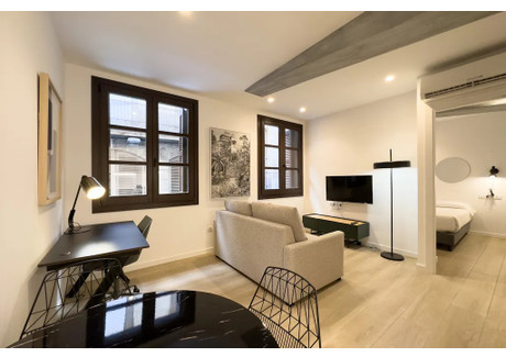 Mieszkanie do wynajęcia - Carrer de Sant Pere Més Baix Barcelona, Hiszpania, 50 m², 3006 USD (11 635 PLN), NET-96040111