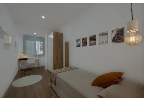 Mieszkanie do wynajęcia - Carrer de Nàpols Barcelona, Hiszpania, 91 m², 890 USD (3505 PLN), NET-96079569