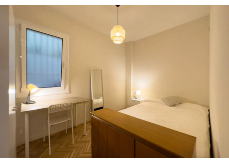 Mieszkanie do wynajęcia - Carrer de Mallorca Barcelona, Hiszpania, 90 m², 788 USD (3103 PLN), NET-96108546