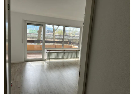 Mieszkanie do wynajęcia - Deckerstraße Stuttgart, Niemcy, 55 m², 1308 USD (5350 PLN), NET-96213393