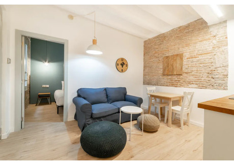 Mieszkanie do wynajęcia - Carrer de Pontevedra Barcelona, Hiszpania, 29 m², 2164 USD (8720 PLN), NET-96237349
