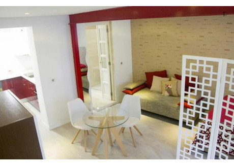 Mieszkanie do wynajęcia - Travessa de Santa Luzia Lisbon, Portugalia, 45 m², 917 USD (3805 PLN), NET-96293638