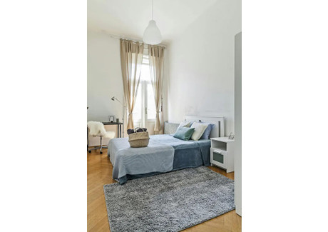 Mieszkanie do wynajęcia - Teréz körút Budapest, Węgry, 125 m², 447 USD (1711 PLN), NET-96319464