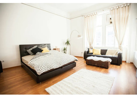 Mieszkanie do wynajęcia - Teréz körút Budapest, Węgry, 115 m², 424 USD (1761 PLN), NET-96319601