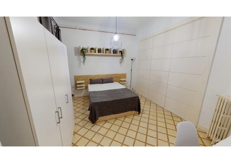 Mieszkanie do wynajęcia - Carrer de Muntaner Barcelona, Hiszpania, 200 m², 734 USD (2891 PLN), NET-96450939