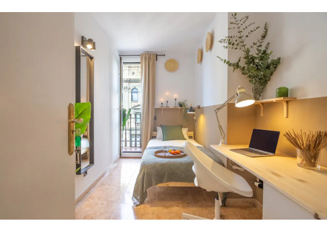 Mieszkanie do wynajęcia - Carrer de Pelai Barcelona, Hiszpania, 80 m², 856 USD (3552 PLN), NET-96505671