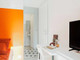 Mieszkanie do wynajęcia - Viale Tunisia Milan, Włochy, 170 m², 924 USD (3640 PLN), NET-96810201