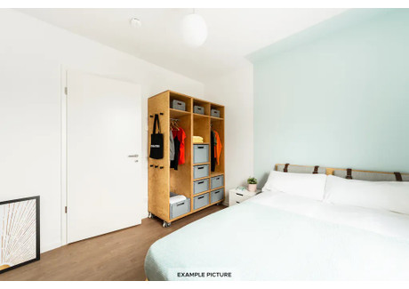 Mieszkanie do wynajęcia - Klara-Franke-Straße Berlin, Niemcy, 62 m², 986 USD (3963 PLN), NET-96810731