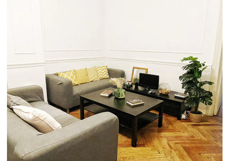 Mieszkanie do wynajęcia - Calle de Sagasta Madrid, Hiszpania, 242 m², 5010 USD (19 741 PLN), NET-96810768
