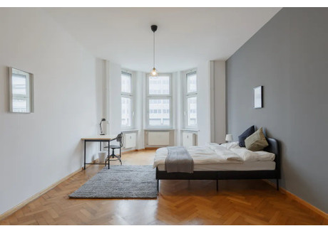 Mieszkanie do wynajęcia - Müllerstraße Berlin, Niemcy, 237 m², 842 USD (3317 PLN), NET-96875526