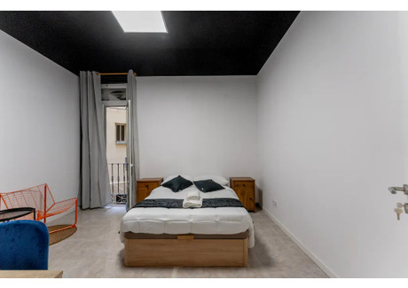 Mieszkanie do wynajęcia - Calle de Sagasta Madrid, Hiszpania, 320 m², 913 USD (3597 PLN), NET-96875612