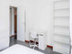 Mieszkanie do wynajęcia - Via Luca Ghini Milan, Włochy, 80 m², 789 USD (3171 PLN), NET-96908593