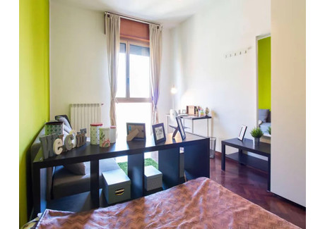 Mieszkanie do wynajęcia - Viale Giovanni Vicini Bologna, Włochy, 160 m², 919 USD (3619 PLN), NET-96929926