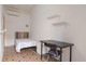 Mieszkanie do wynajęcia - Carrer de Santa Anna Barcelona, Hiszpania, 250 m², 808 USD (3226 PLN), NET-96957348