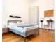 Mieszkanie do wynajęcia - Via Francesco Reina Milan, Włochy, 130 m², 961 USD (3786 PLN), NET-96957861